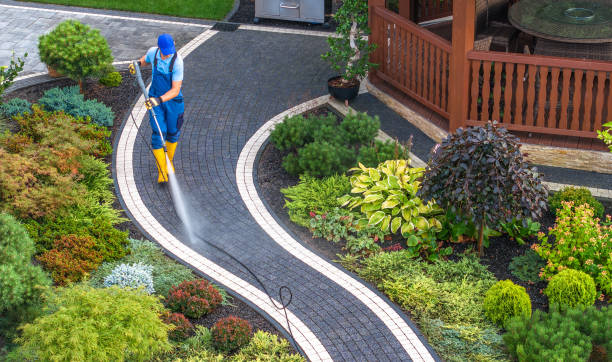 Best Concrete Pressure Washing  in Harrisburg, PA